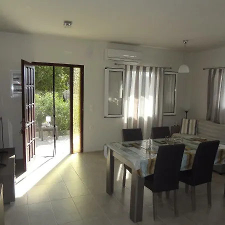 דירה Kate-mari House *